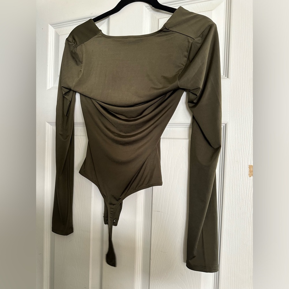 Long Sleeve Body Suit - Picture 4 of 5